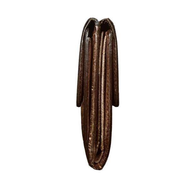 Louis Vuitton Mono Dual Snap Wallet - Picture 10 of 13